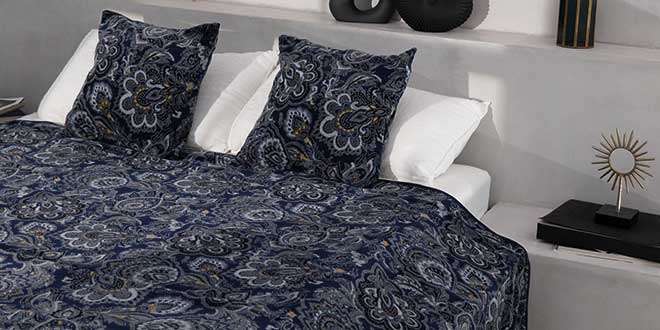 Kategorieheader mit FEILER Kuscheldecke
