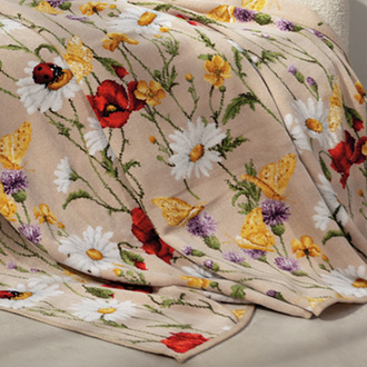 Interieur-Motiv der FEILER DAISY FIELD Kollektion.