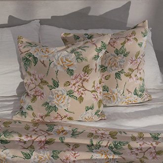 Headerbild der FEILER VANILLA ROSE Kollektion.