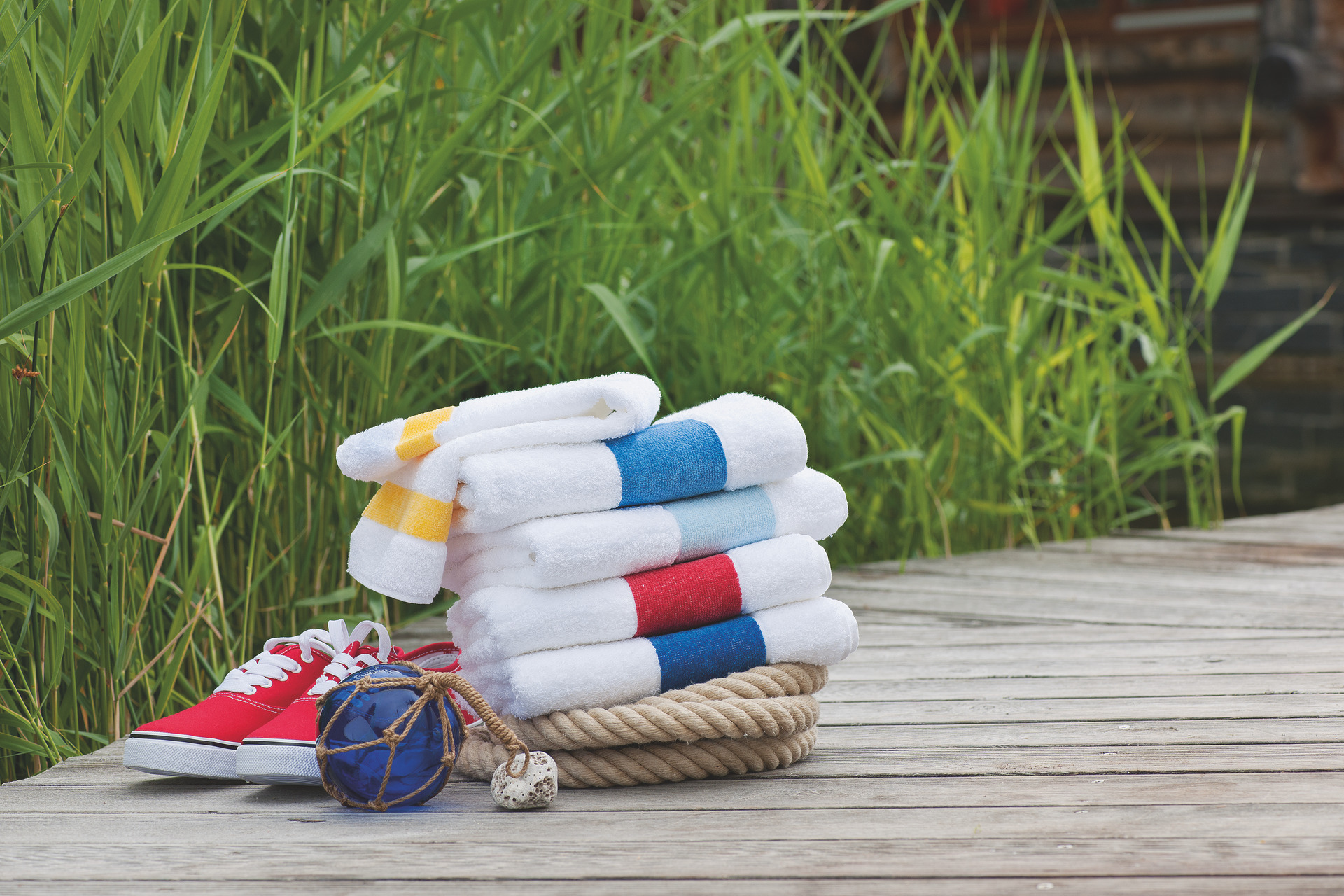 FEILER Towel Set from the EXCLUSIV STEG collection, made from Original FEILER chenille in Germany.