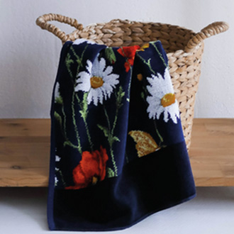 Headerbild der FEILER DAISY FIELD Kollektion.