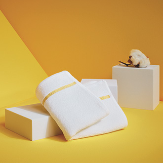 Beauty-Motiv der FEILER LA GLAMOUR Kollektion.