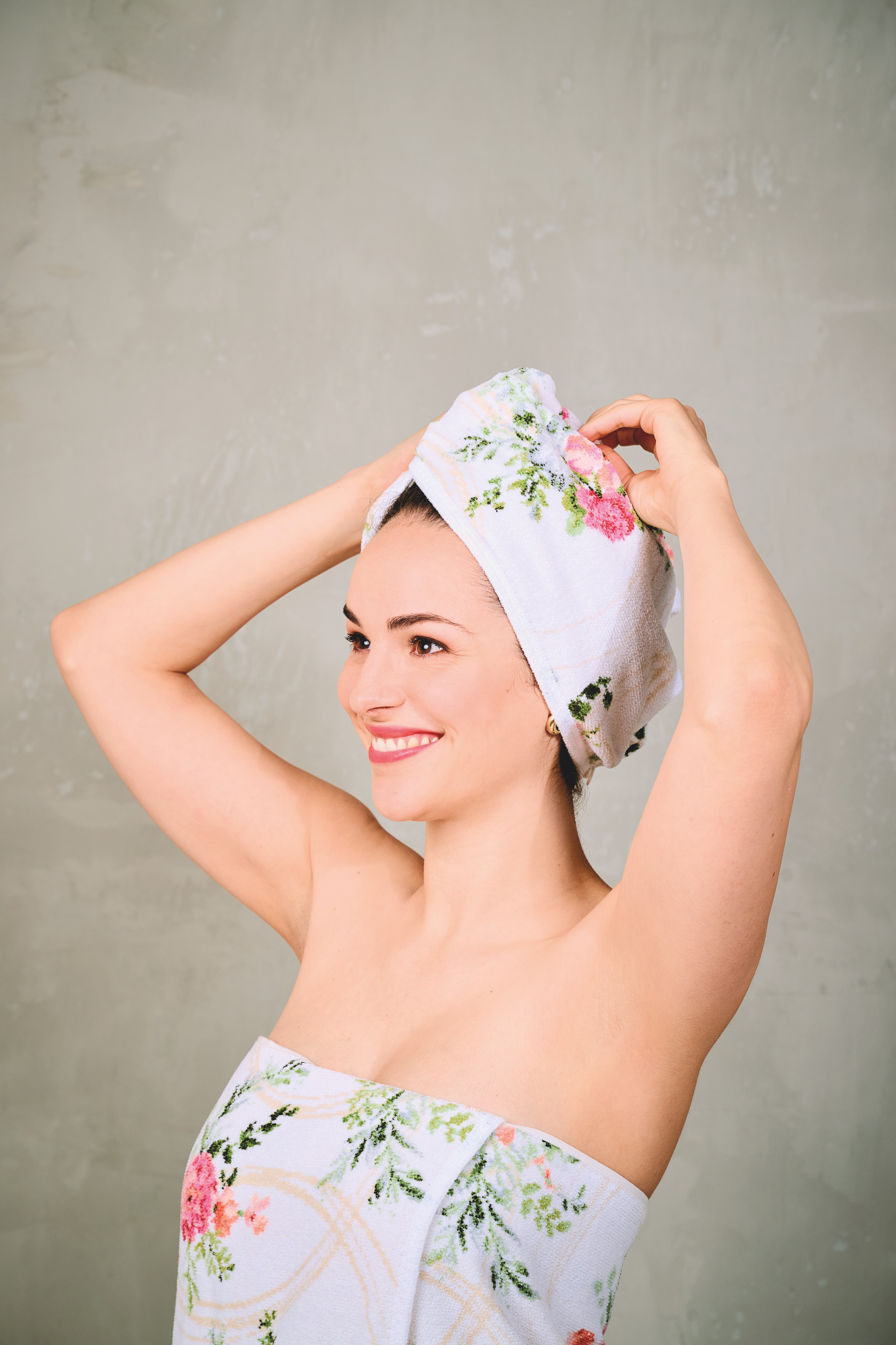 SWEET Chenille Handtuch-Turban one size – Luxuriöser FEILER Handtuch-Turban als Lifestyleaufnahme aus Original FEILER-Chenille, Made in Germany.
