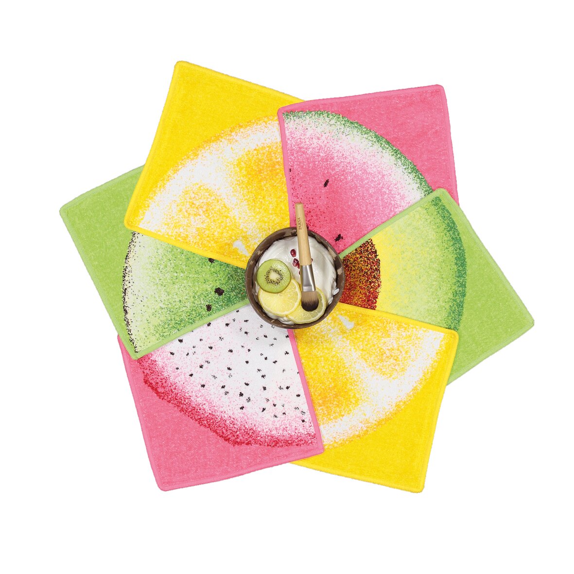Bunte Chenille-Set mit Fruchtmotiven – Luxuriöses FEILER Handtuch der Kollektion FRUITS FREISTELLER SCHALE aus Original FEILER-Chenille, Made in Germany.