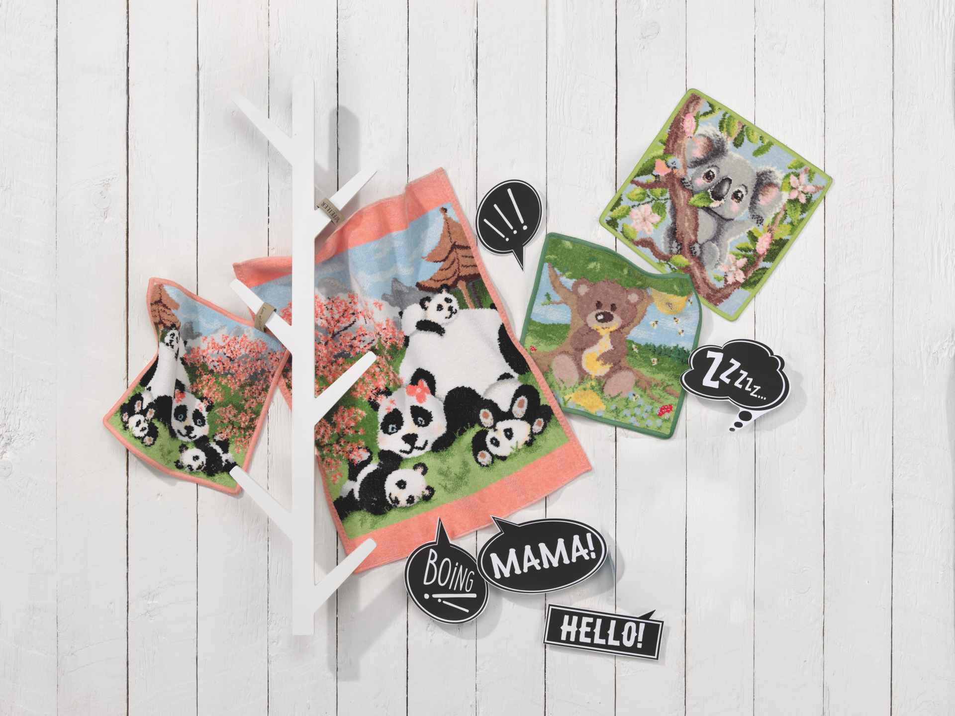 Kinderhandtuch-Set mit Tiermotiven – Luxuriöses FEILER Handtuch der Kollektion BEAR AND FRIENDS als Lifestyleaufnahme aus Original FEILER-Chenille, Made in Germany.