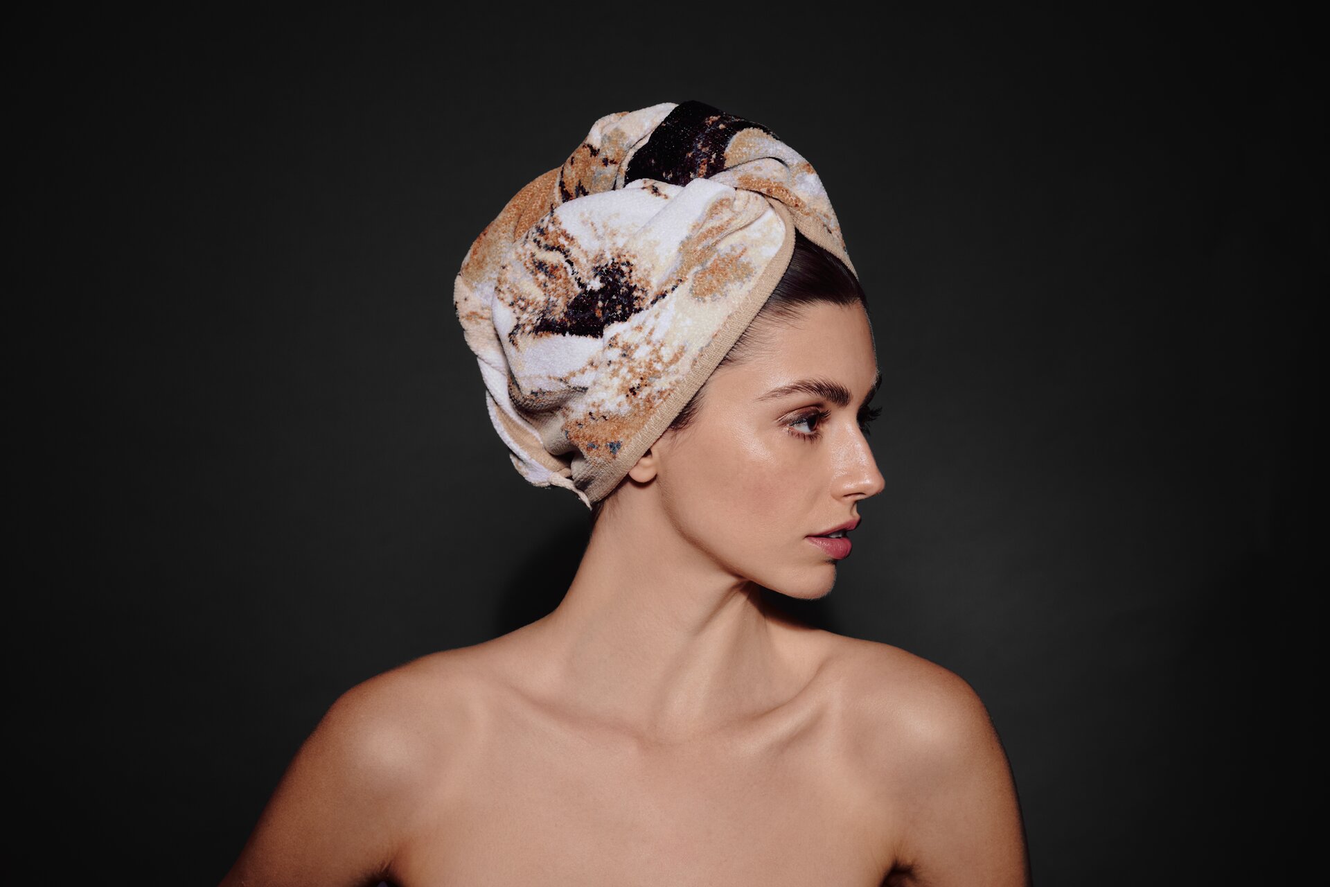 Lifestyle view featuring the FEILER Hand Towel Turban from the PETRICHOR collection, made from Original FEILER chenille in Germany.